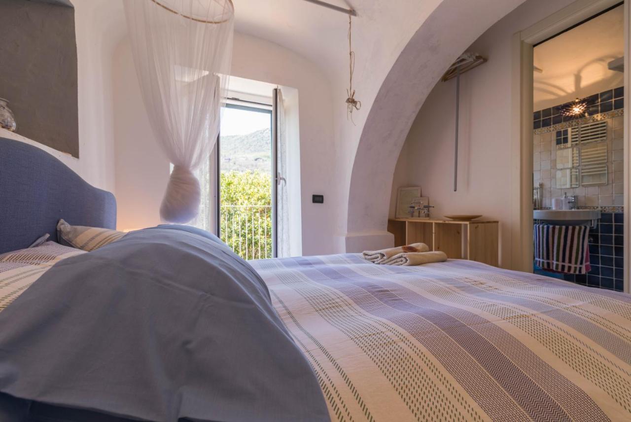فيلا La Casa Di Sandra A نولي المظهر الخارجي الصورة